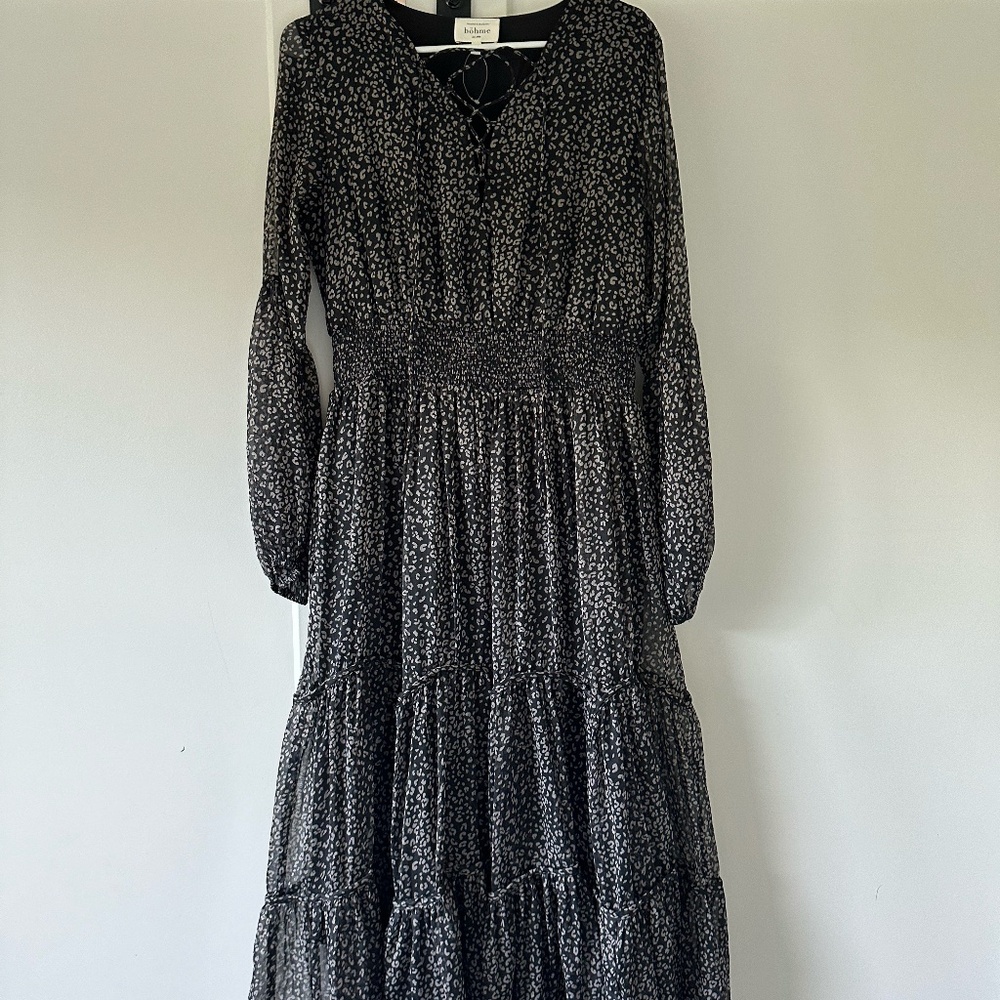 Black and gray midi dress